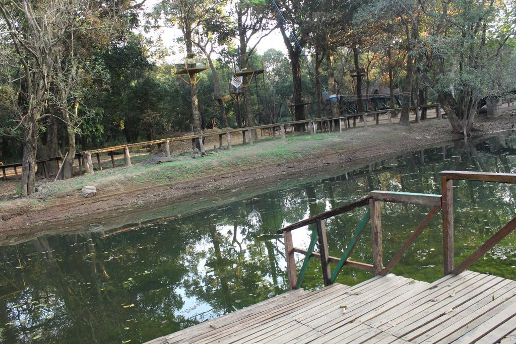 Shangri La Jungle Village Molem Екстер'єр фото
